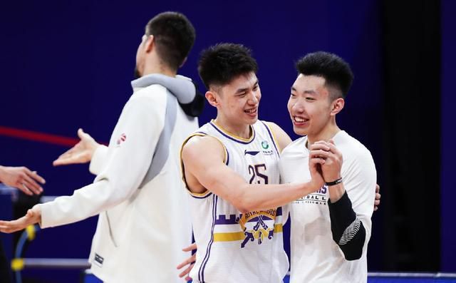 亚洲精品www久久久久久广东
